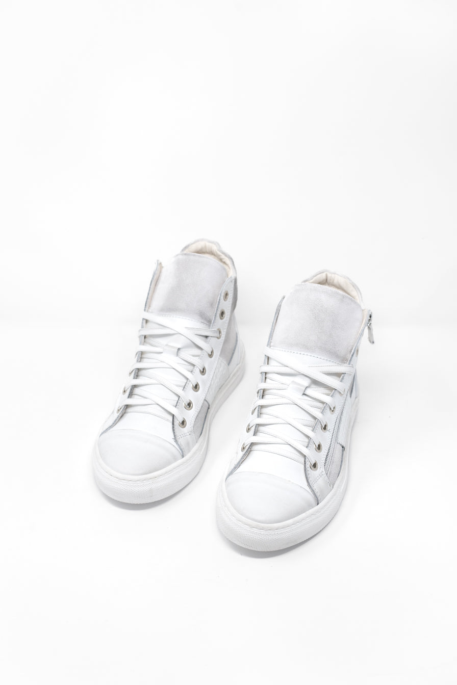 Grey Silver Women s Spring Shoes with Side Zipper Sleek Elegance Rizzi Shoes Made with by Tante Emma Business Agency